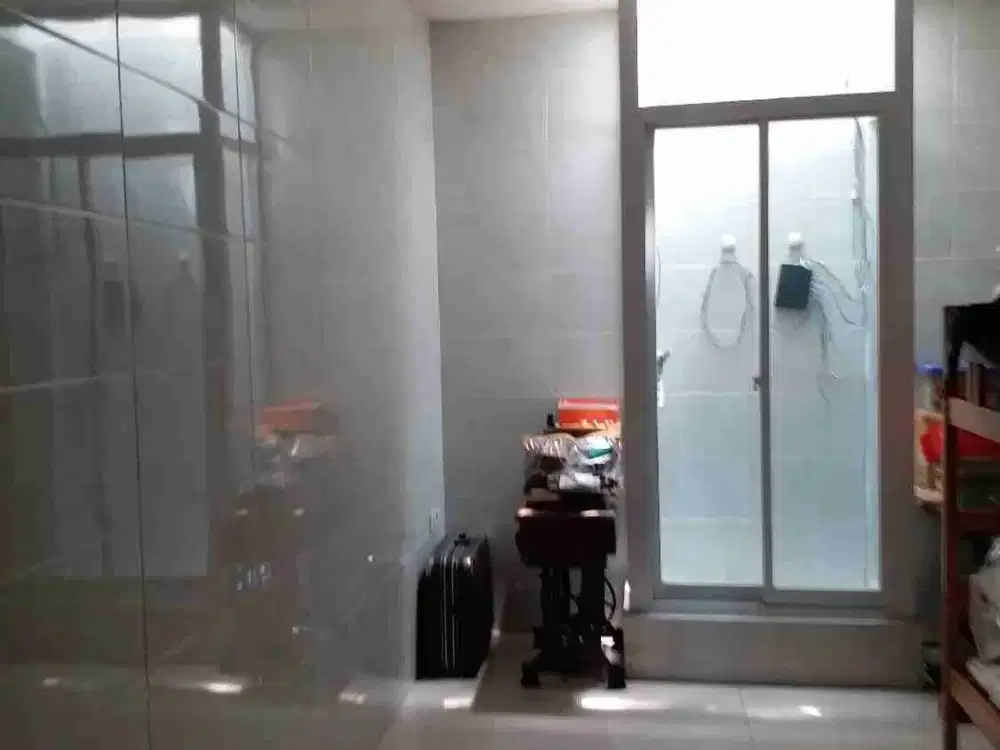 Dijual Rumah Taman Palem Lestari, Jakarta Barat