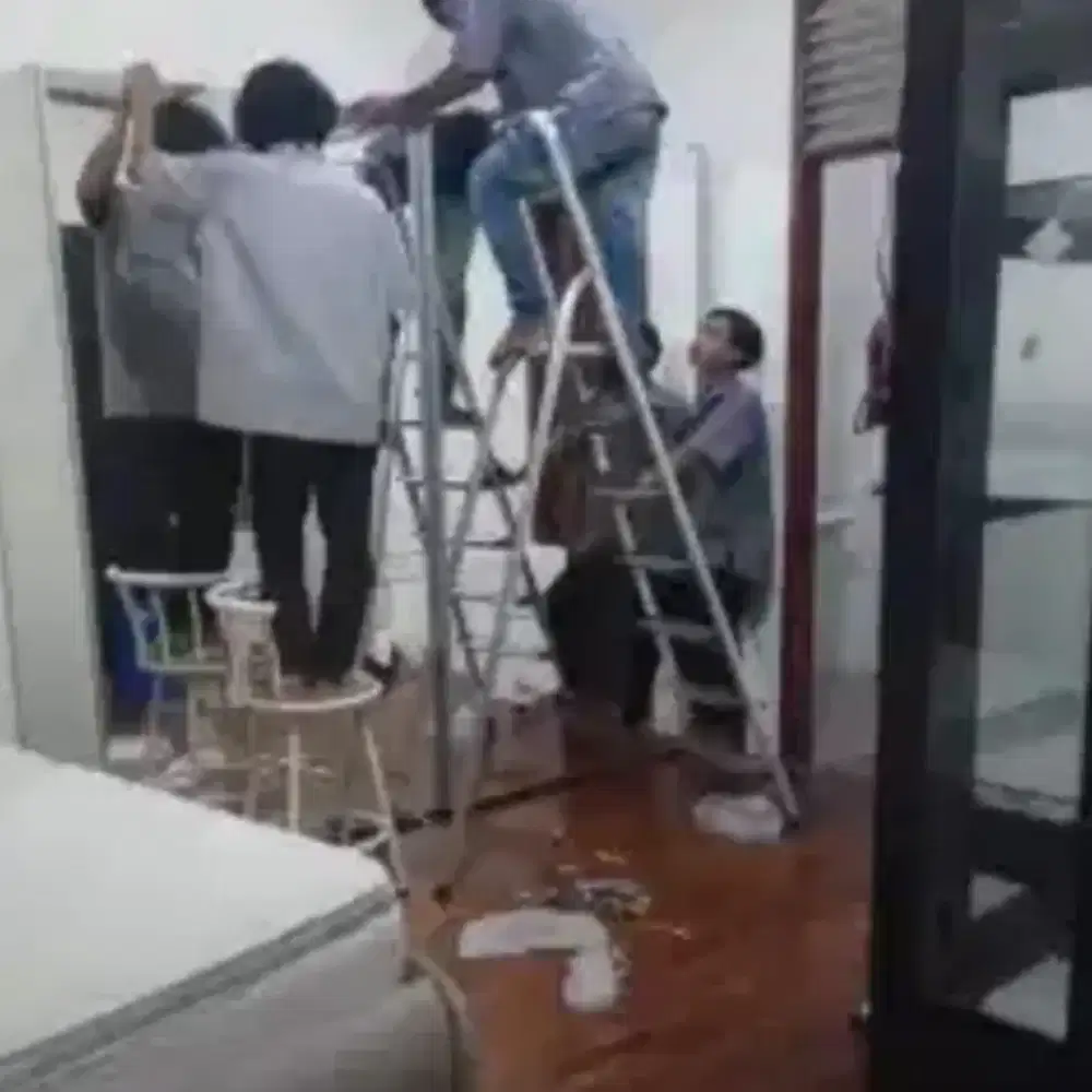 Rakit Bongkar Pasang Lemari Kitchenset Partisi Pindahan Kantor Rumah