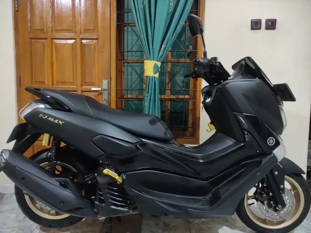 Simpanan km 12rb nmax old abs super mulus persis baru jarang ada