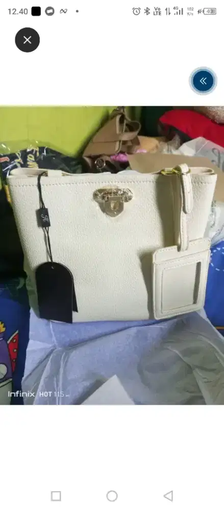 Tas Jims honey baru