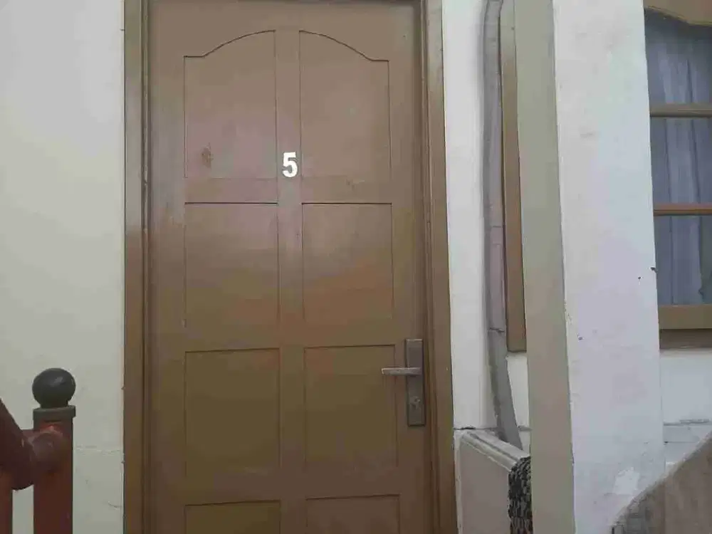 DI SEWAKAN  1 UNIT KAMAR KOS UNTUK SINGLE (PRIA/WANITA) KARYAWAN