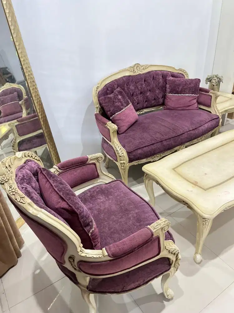 Meja tamu jati klasik