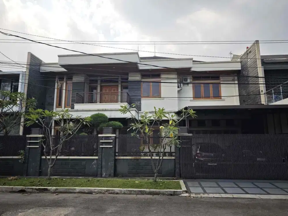 DiJUAL RUMAH MEWAH MEKARWANGI