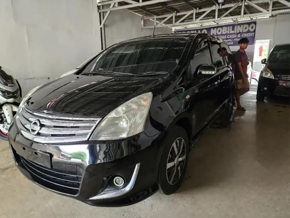 Dp 4 jt Grand Livina Hws a/t 2012