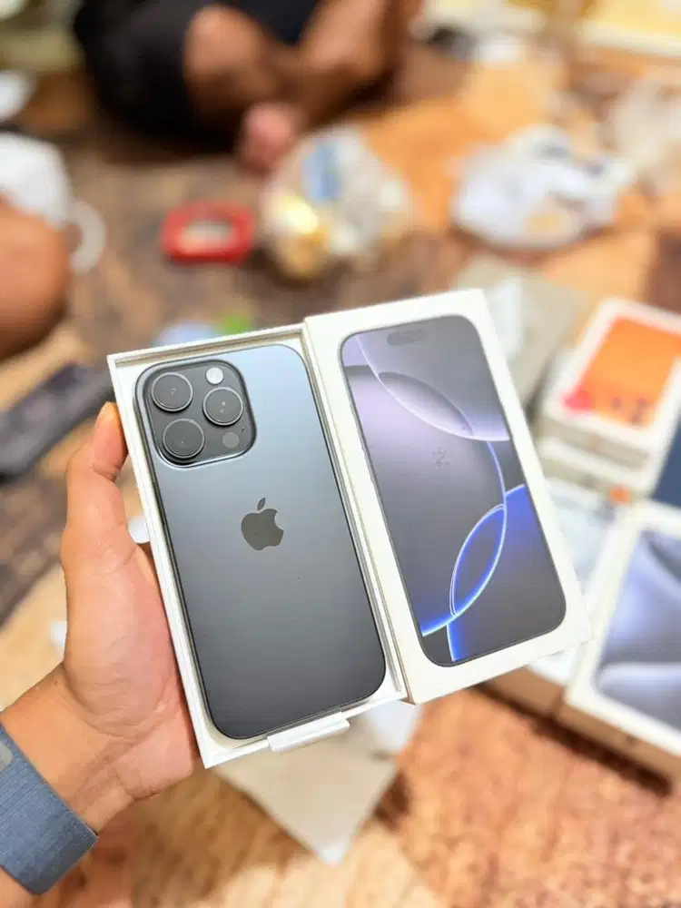 iPhone 16 Pro 256GB iBox