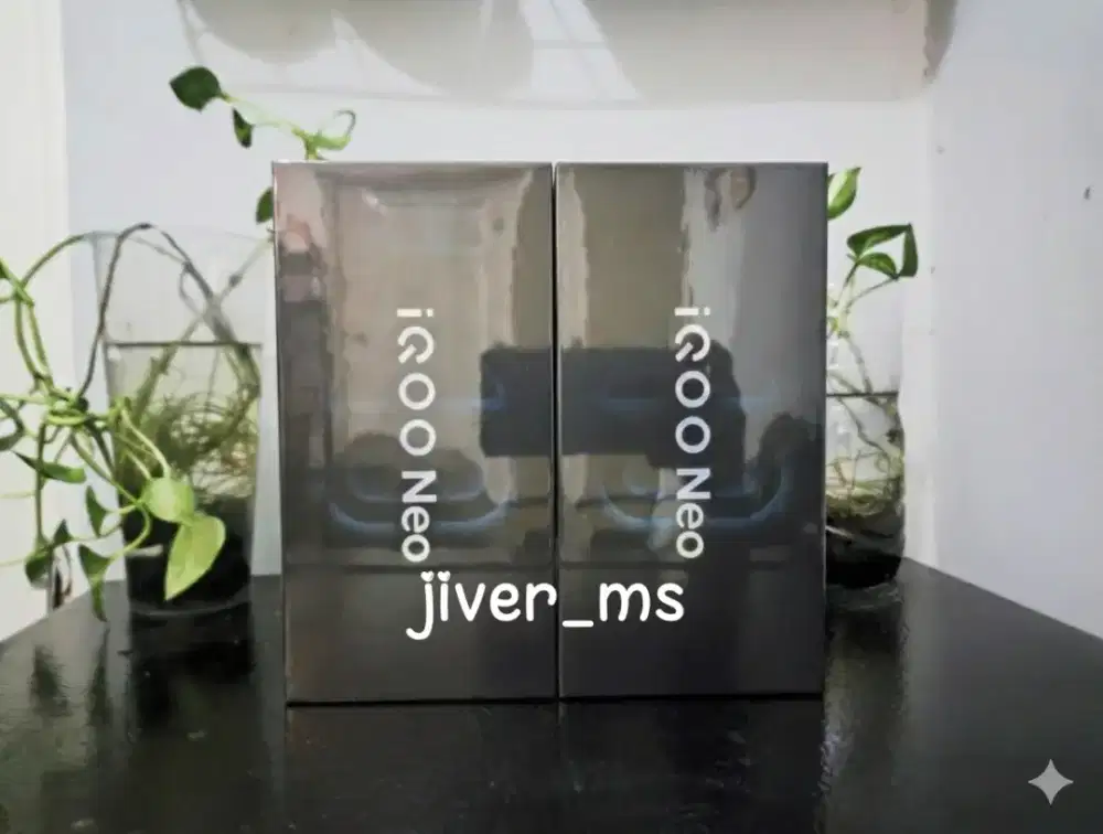 (SEGEL/Baru) IQOO Neo 10 5G 8/256 GB resmi