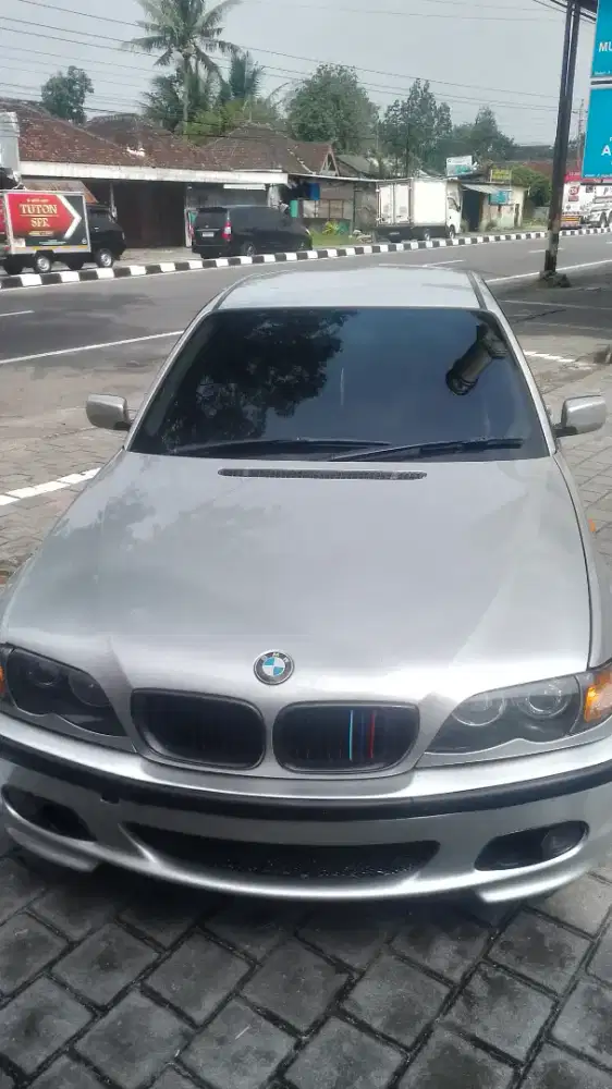 Jual bmw e46 kondisi siap pake mudik lebaran