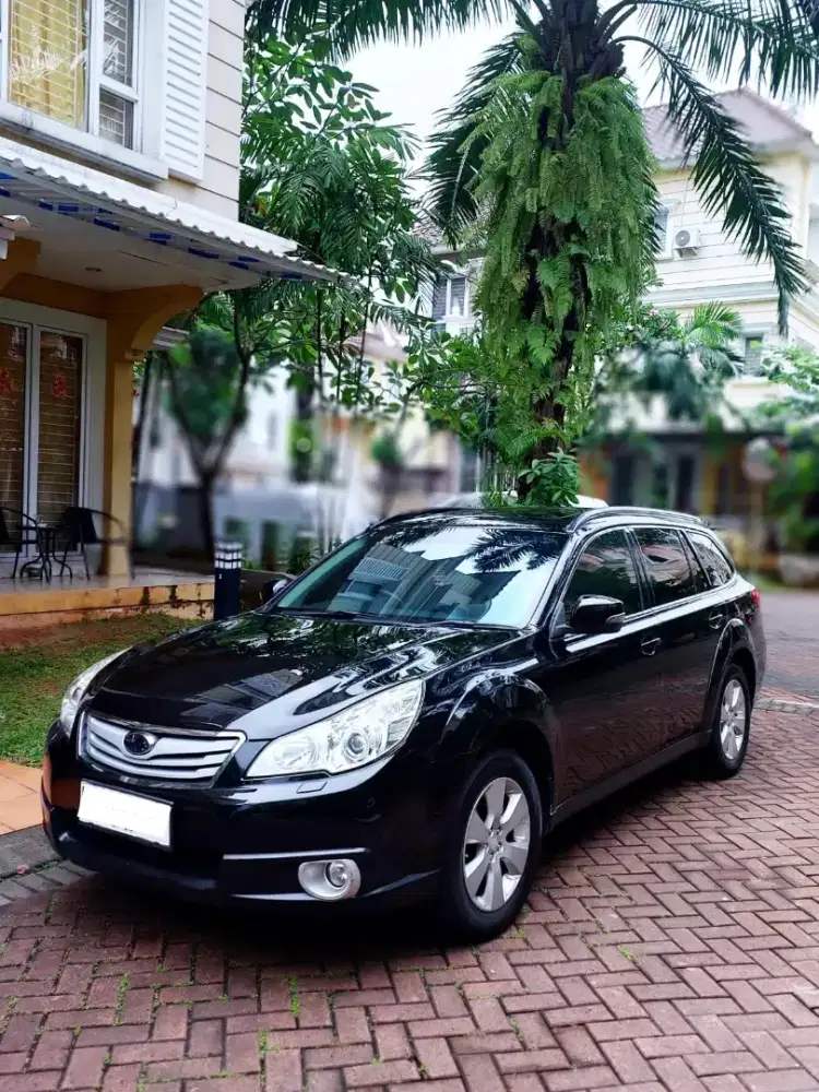 SUBARU OUTBACK 2.5i AWD SW KM71RB MULUS SIMPANAN TERMURAH
