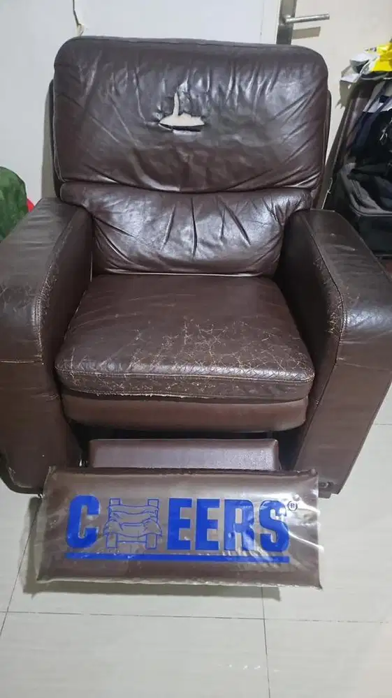 Recliner CHEERS ex Informa – 90x90 cm – Fungsi Normal – Sunter Jakut