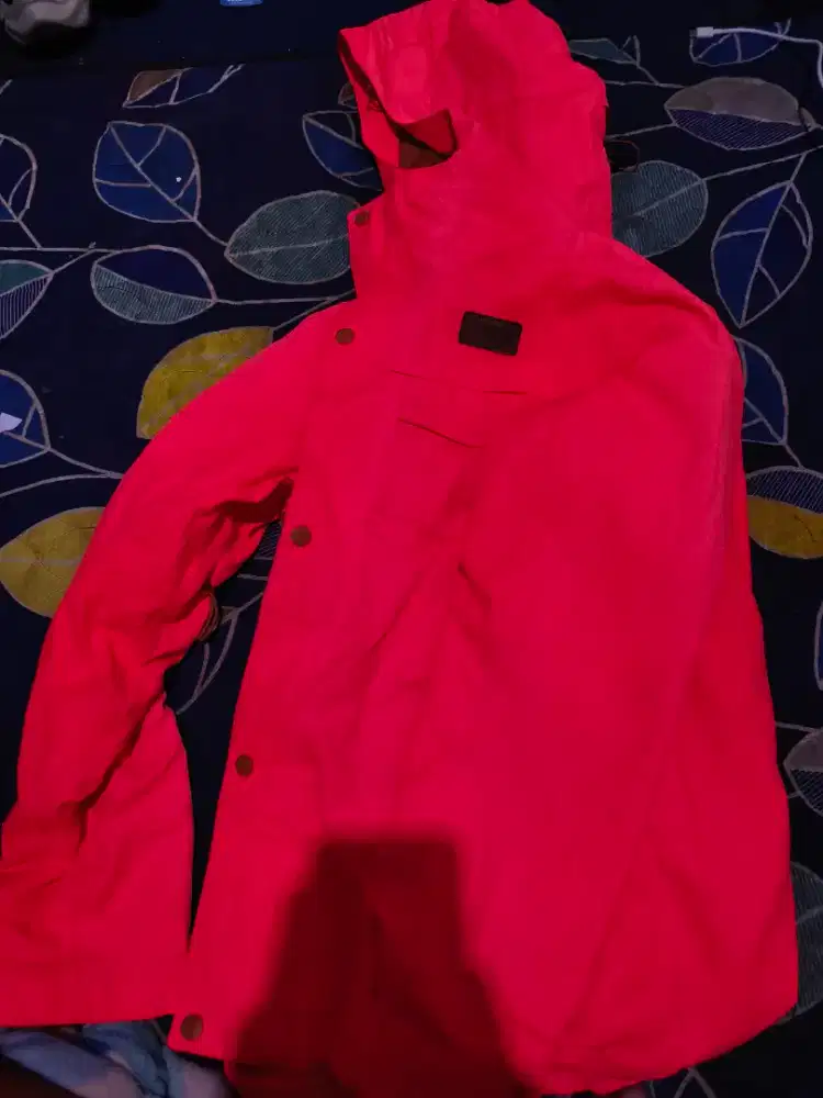 Tnf Hyvent + snowboard