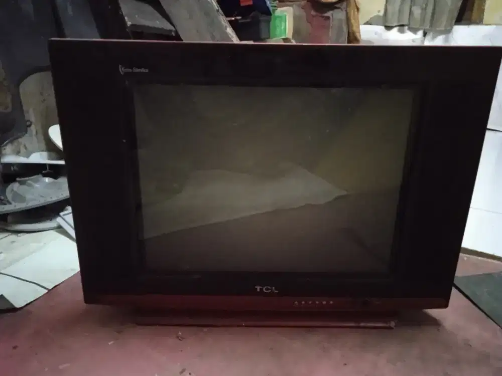 Tv Tabung TCL 21inch apa adnaya