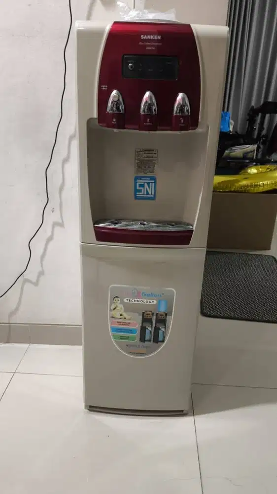 Dispenser SANKEN 2 Gallon Bekas