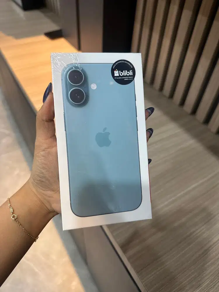 ip 16 teal 128gb new