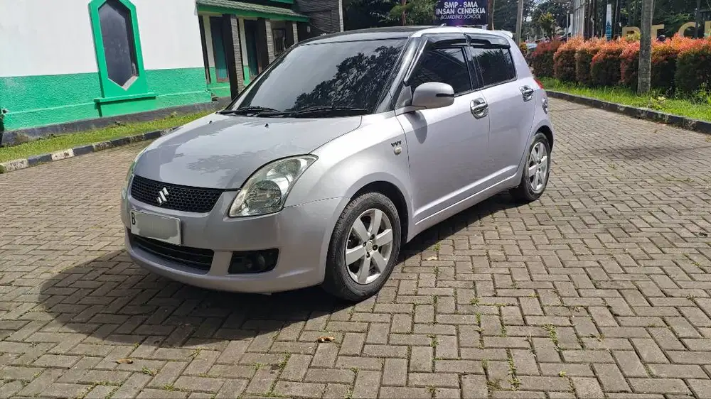 Suzuki Swift ST 2009 manual