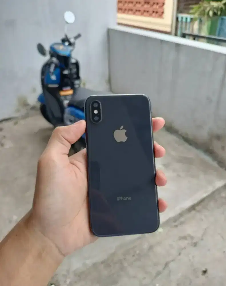 iPhone Xs 64gb inter
