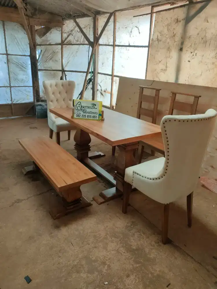 Meja makan minimalis terbaru full kayu jati