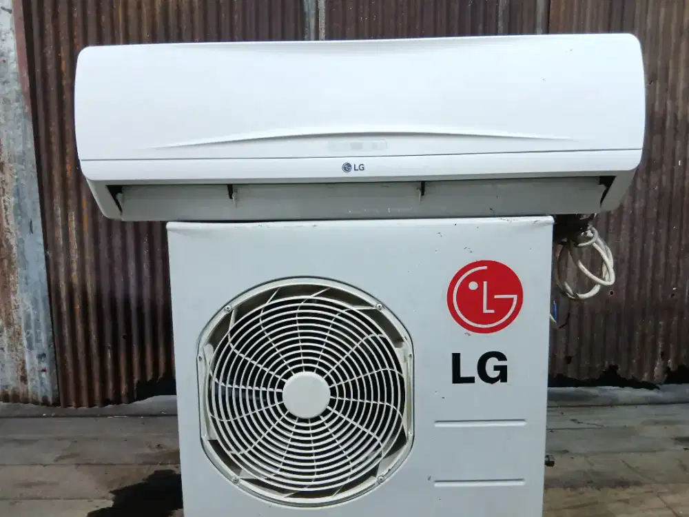 DIJUAL AC BEKAS 1/2 PK GRATIS PASANG