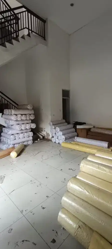 Disewakan Gudang Bizpark Green Sedayu Jakarta Timur,  Sudah Ada Kantor