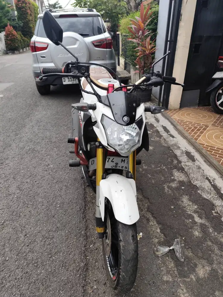 Jual Yamaha Vixion NVL 2015