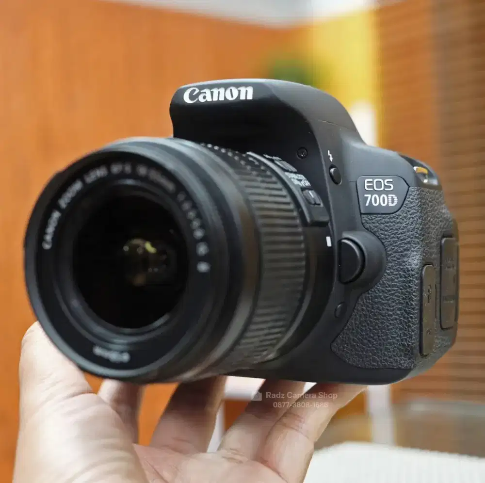 Canon EOS 700D Kit 18-55mm IS II Mulus SC Minim No Minus Siap Pakai