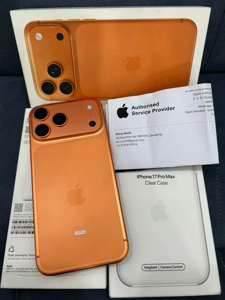 Iphone 17 Promax , Cosmic Orange , 256GB IBox + Clear MagSafe Ori