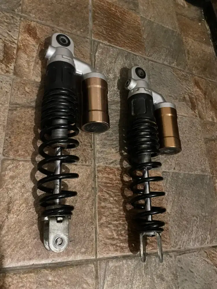 SHOCKBREAKER AEROX 155 ORI YAMAHA (BEKAS)