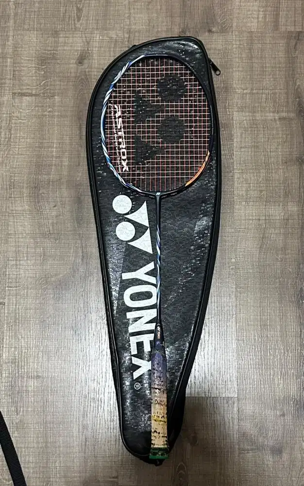 Yonex Astrox 100zz