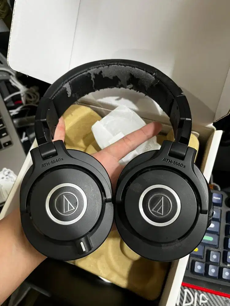 headphone audio technica ATH M40x