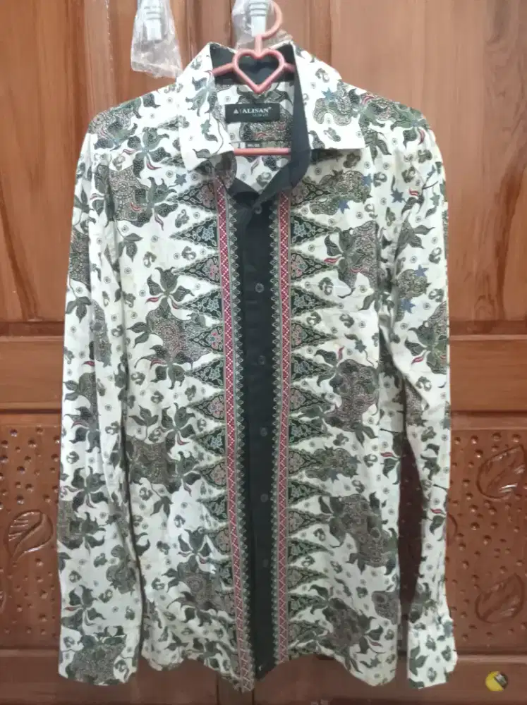 Batik pria alisan