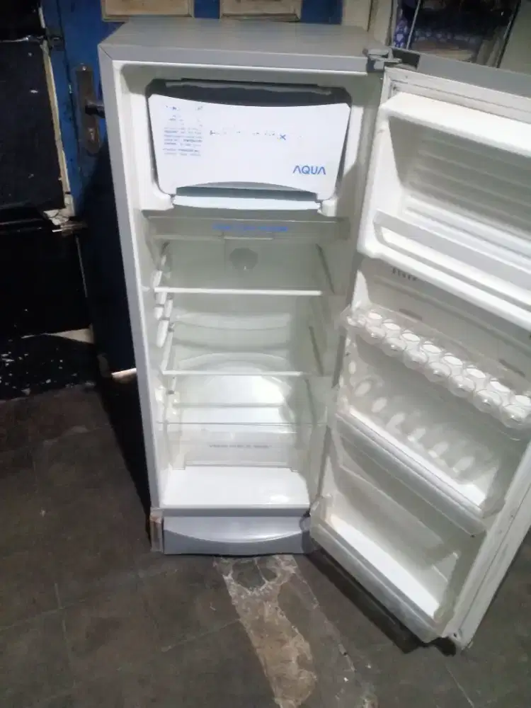 Jual kulkas AQUA 1 pintu dingin dan beku normal bisa diantar
