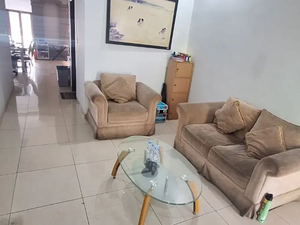 Dijual rumah siap huni di Gading Kusuma - Kelapa Gading Jakarta Utara