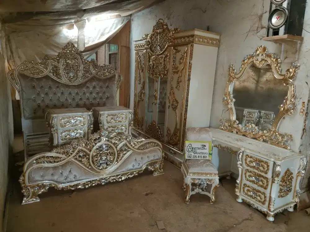 Tempat tidur set kamar ukiran full kayu jati