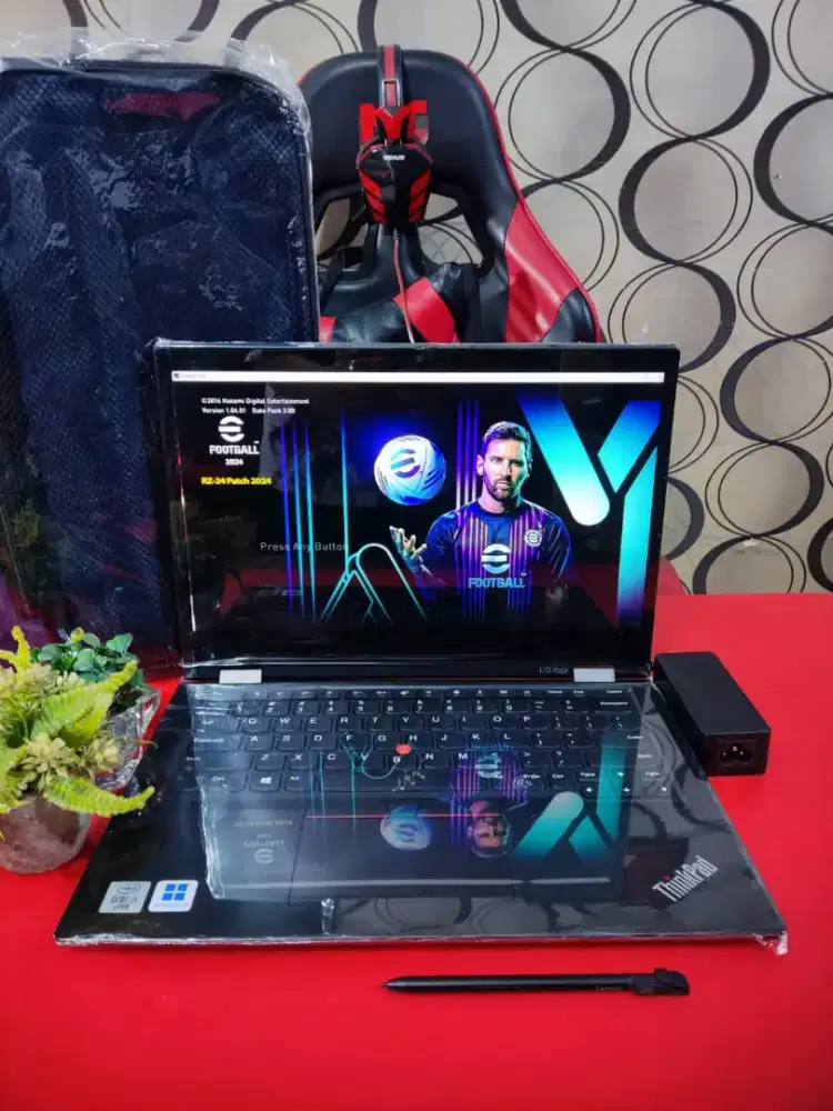 Laptop Lenovo YOGA TOUCHSCREEN + PEN RAM 16Gb SSD 256Gb SLIM