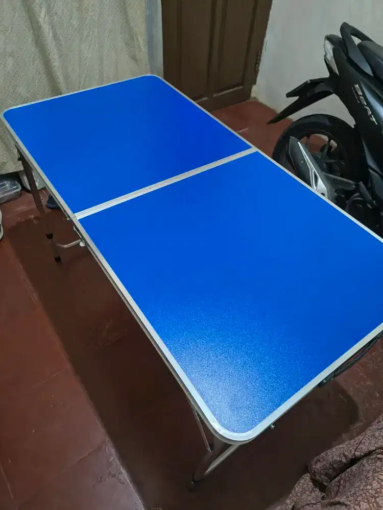 Meja lipat alumunium portable usaha