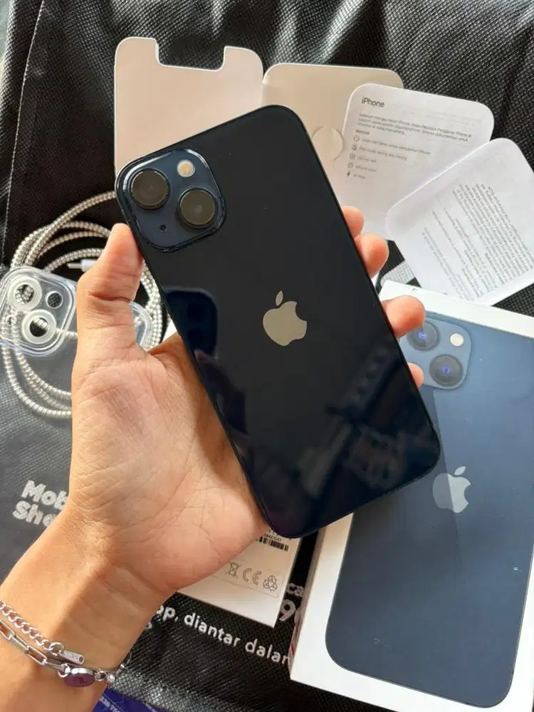 iPhone 13 128Gb Garansi iBox Fullset