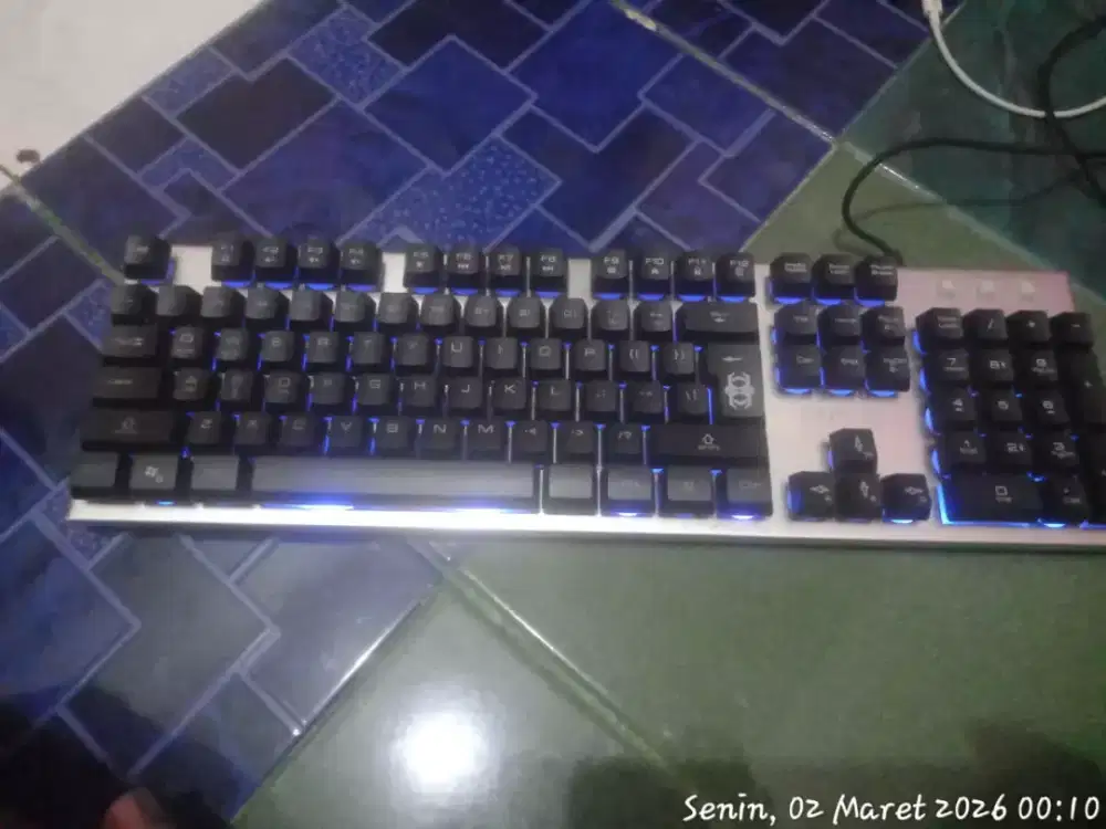 Keyboard gaming muluss normal