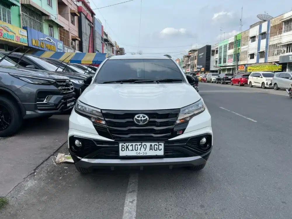 Odo 1800. Toyota Rush GR sport manual 2025