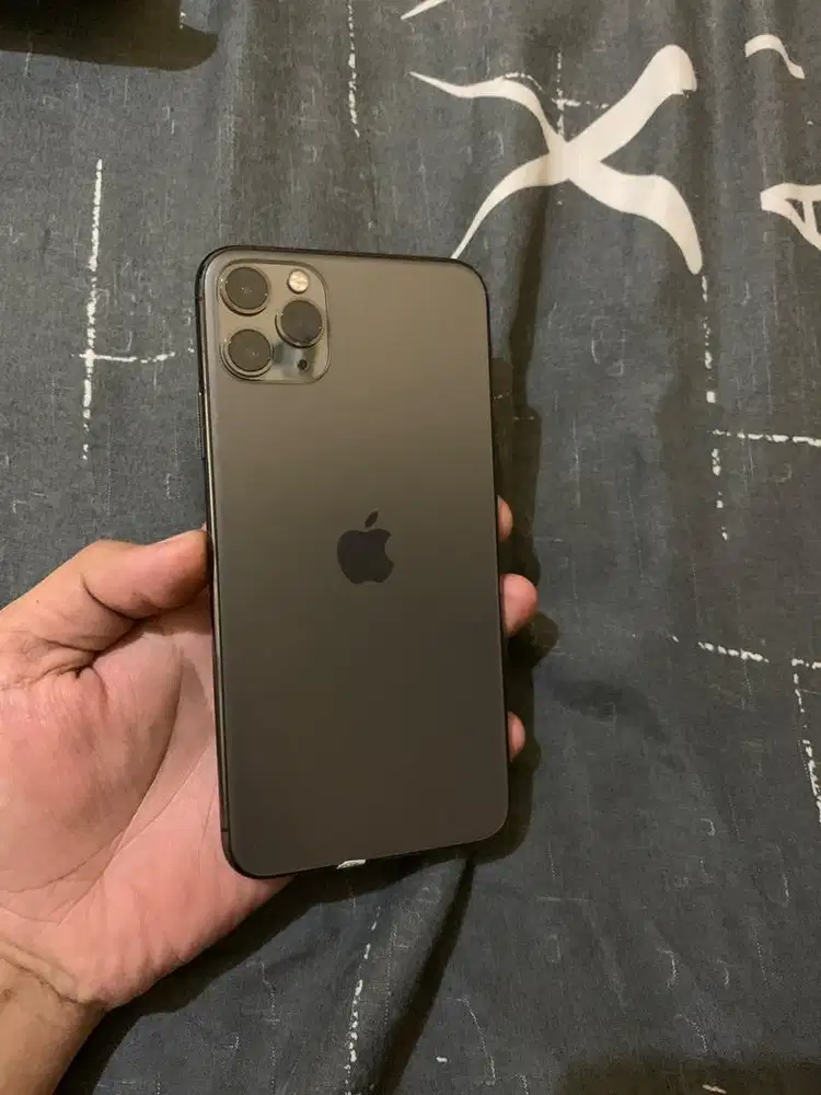 iPhone 11 promax 64gb