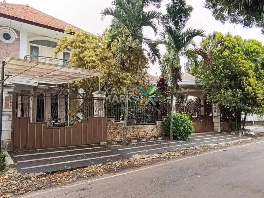 Dijual Rumah Hook Kondisi Terawat di Jalan Pulau-Pulau, Klojen Kotamadya Malang
