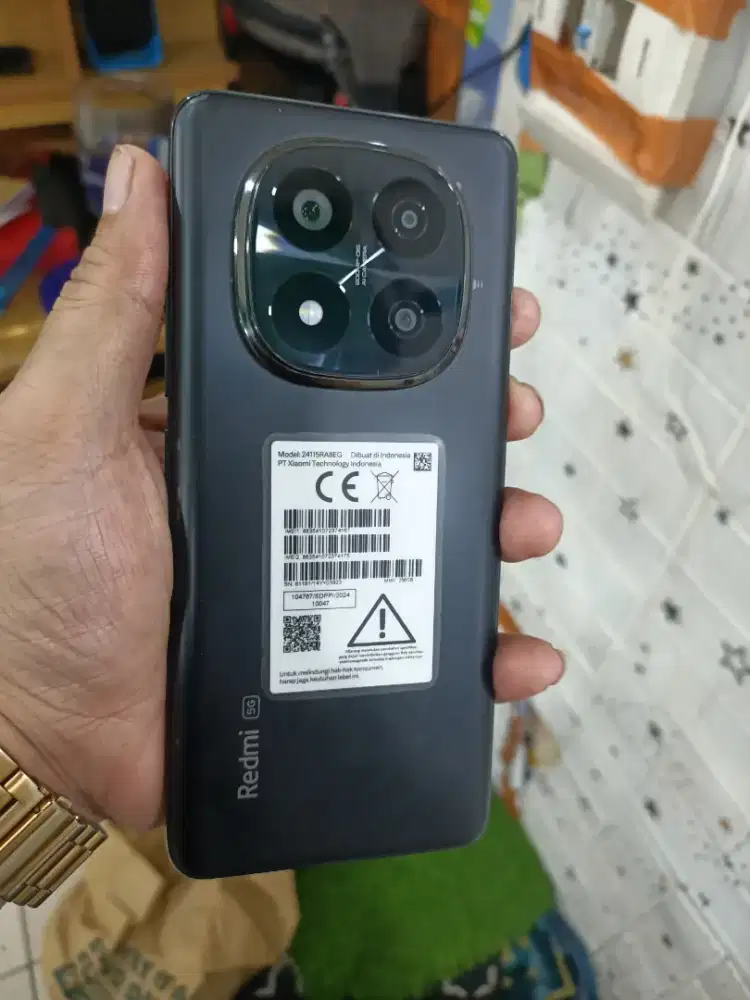 Redminot 14 pro plus 5g 8/256