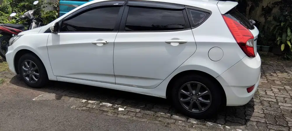 Hyundai Avega 2013 Bensin