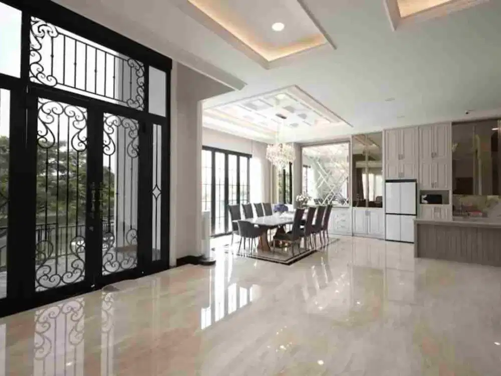 Dijual Cepat Rumah Mewah Full Furnished di Golf Island PIK