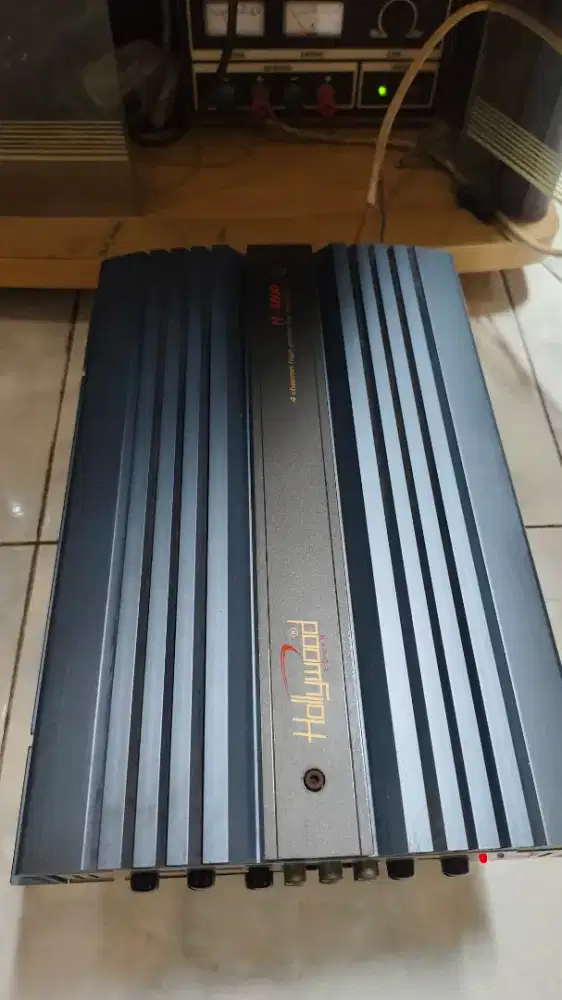 Power Amplifier Hollywood H-8800