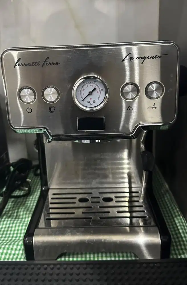 Dijual Mesin Kopi Bekas dan Grinder Kopi