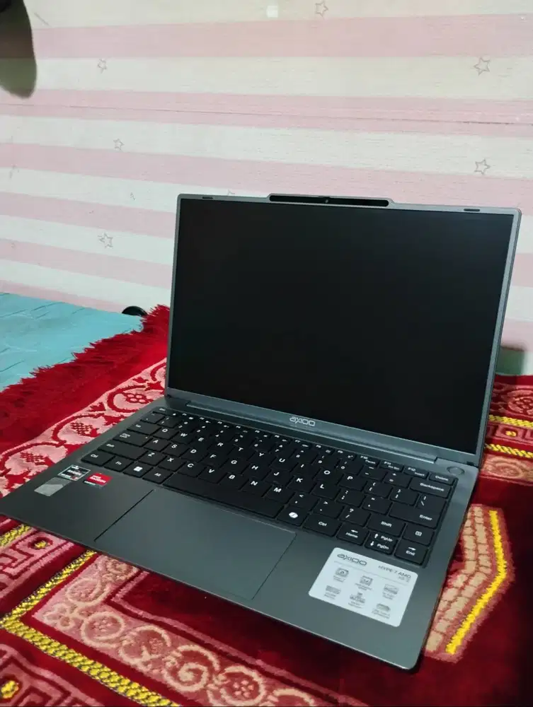 AXIOO HYPE 7 AMD X8-2