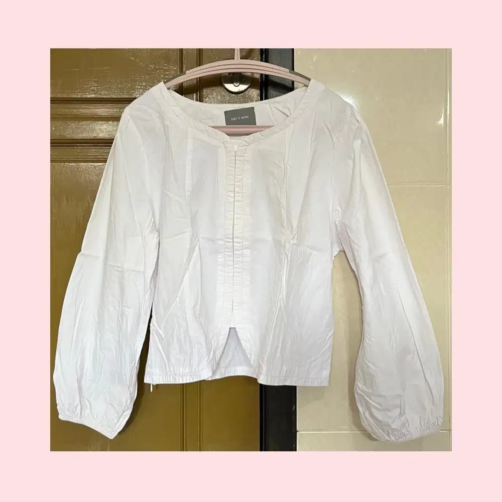 (PRELOVED) BLOUSE PUTIH CROP