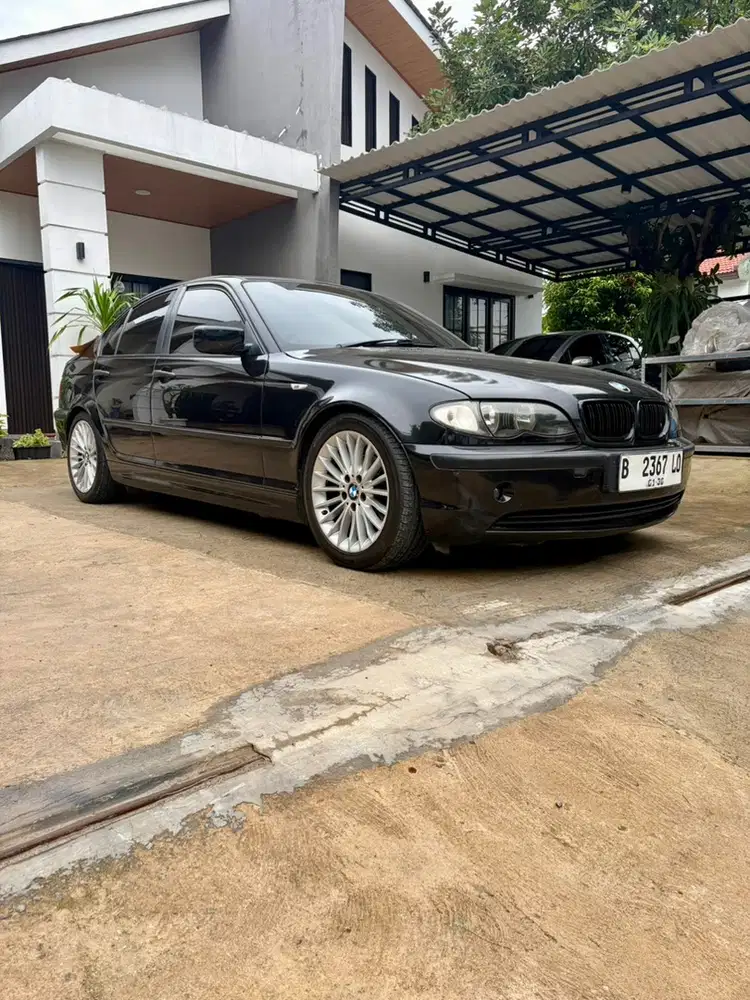 BMW E46 Black On Beige