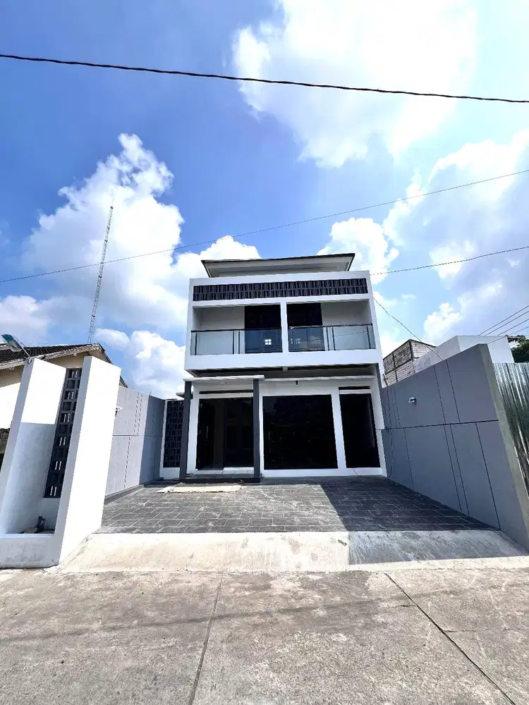 Rumah Baru Hanya 500 meter dari Kampus UMY