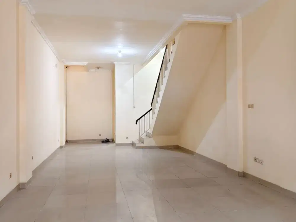 Disewakan Ruko Cordoba Hadap Boulevard / Jalan Raya Green Lake City