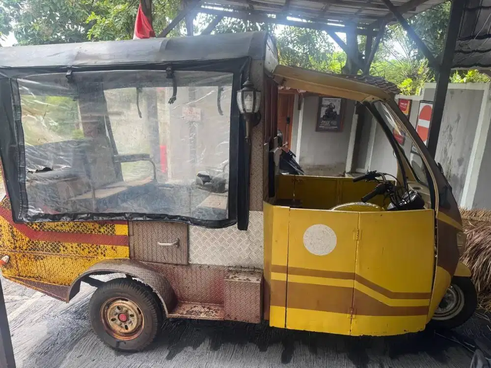 3 roda untuk mengangkut pelanggan